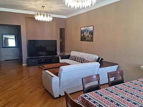 Satılır 4 otaqlı yeni tikili 165 m²