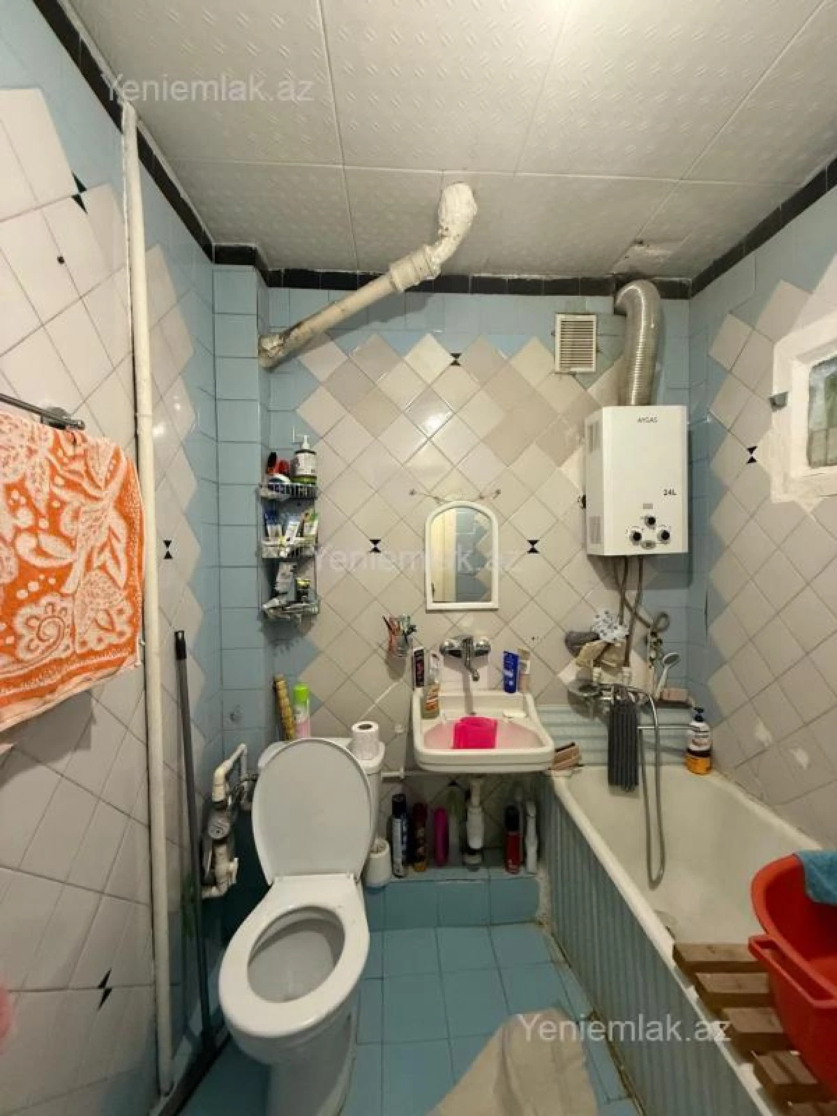 Satılır 5 otaqlı köhnə tikili 80 m²