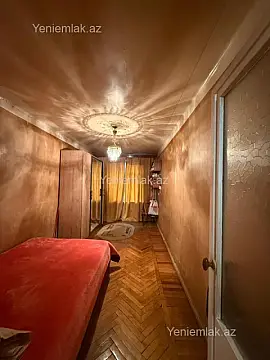 Satılır 5 otaqlı köhnə tikili 80 m²