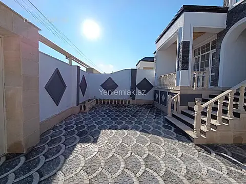 Satılır 4 otaqlı həyət evi 125 m²