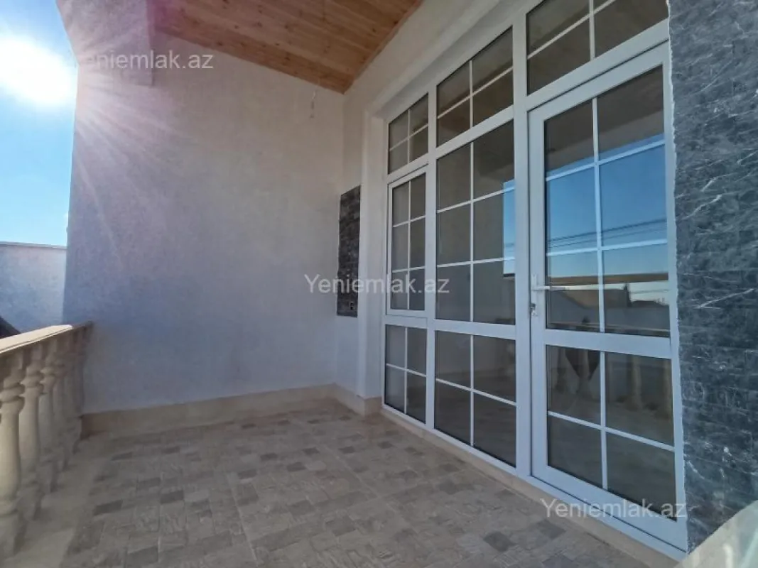 Satılır 4 otaqlı həyət evi 125 m²