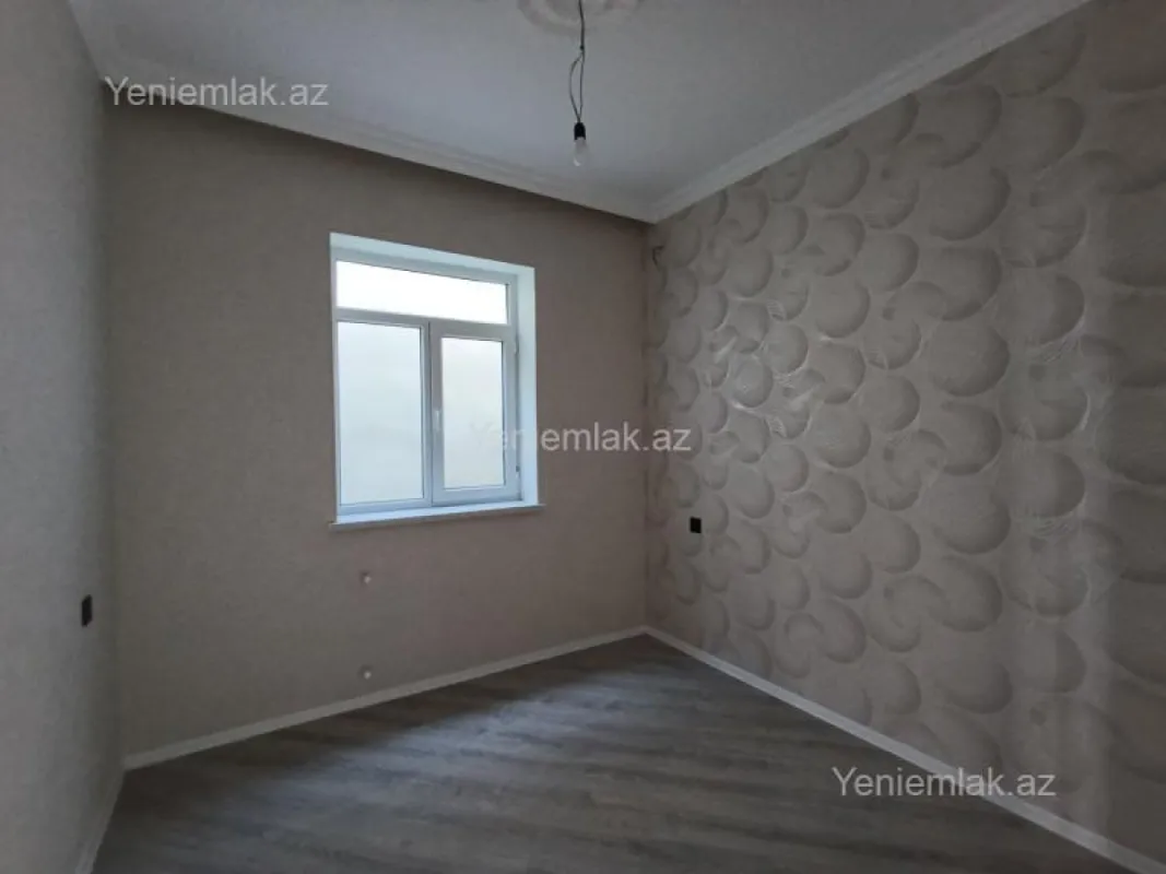 Satılır 4 otaqlı həyət evi 125 m²