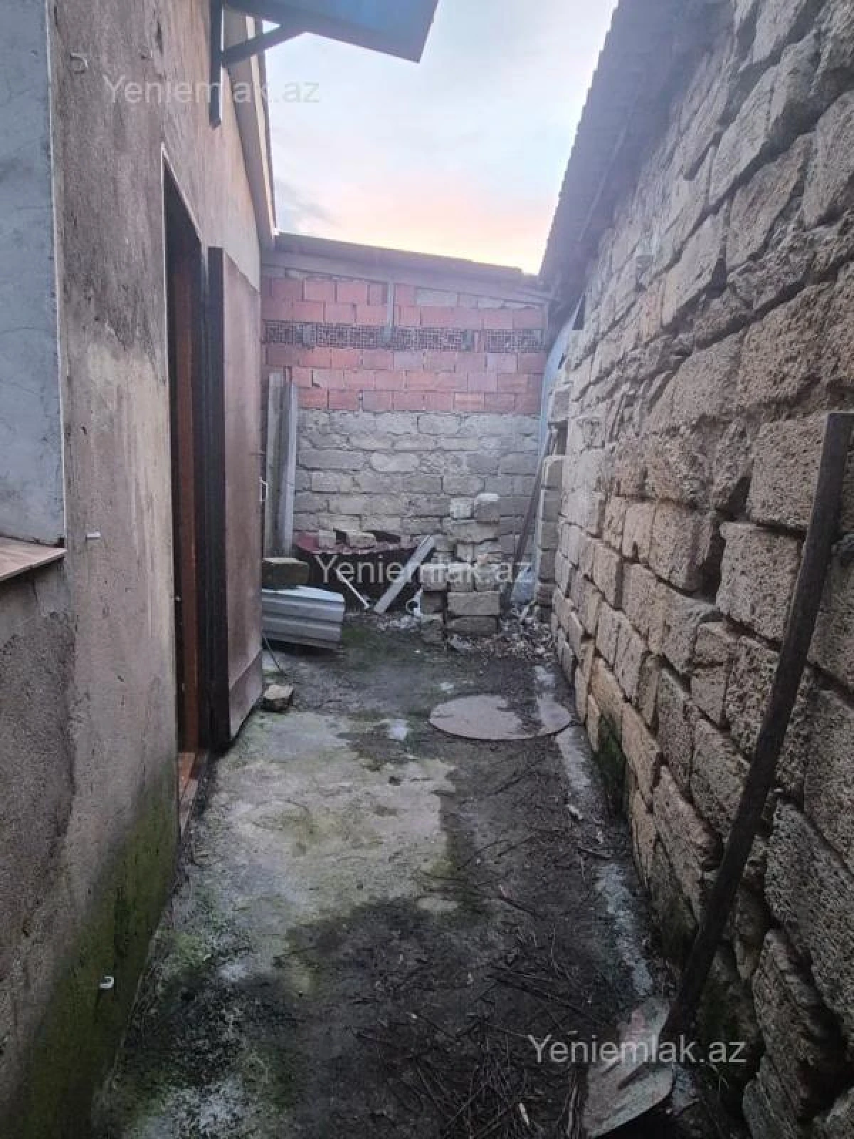 Satılır 3 otaqlı həyət evi 82 m²