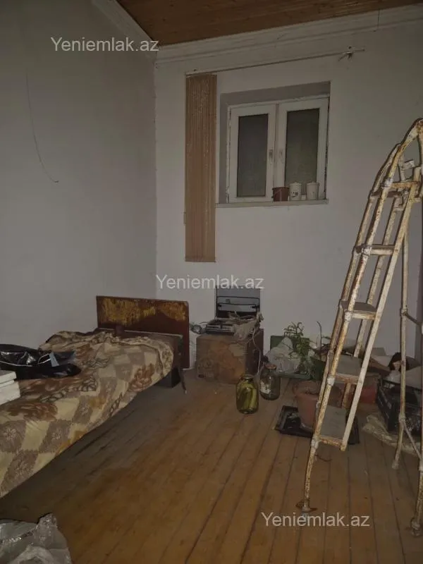 Satılır 3 otaqlı həyət evi 82 m²