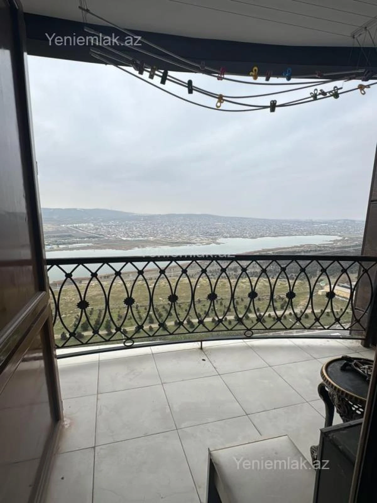 Satılır 3 otaqlı yeni tikili 107 m²