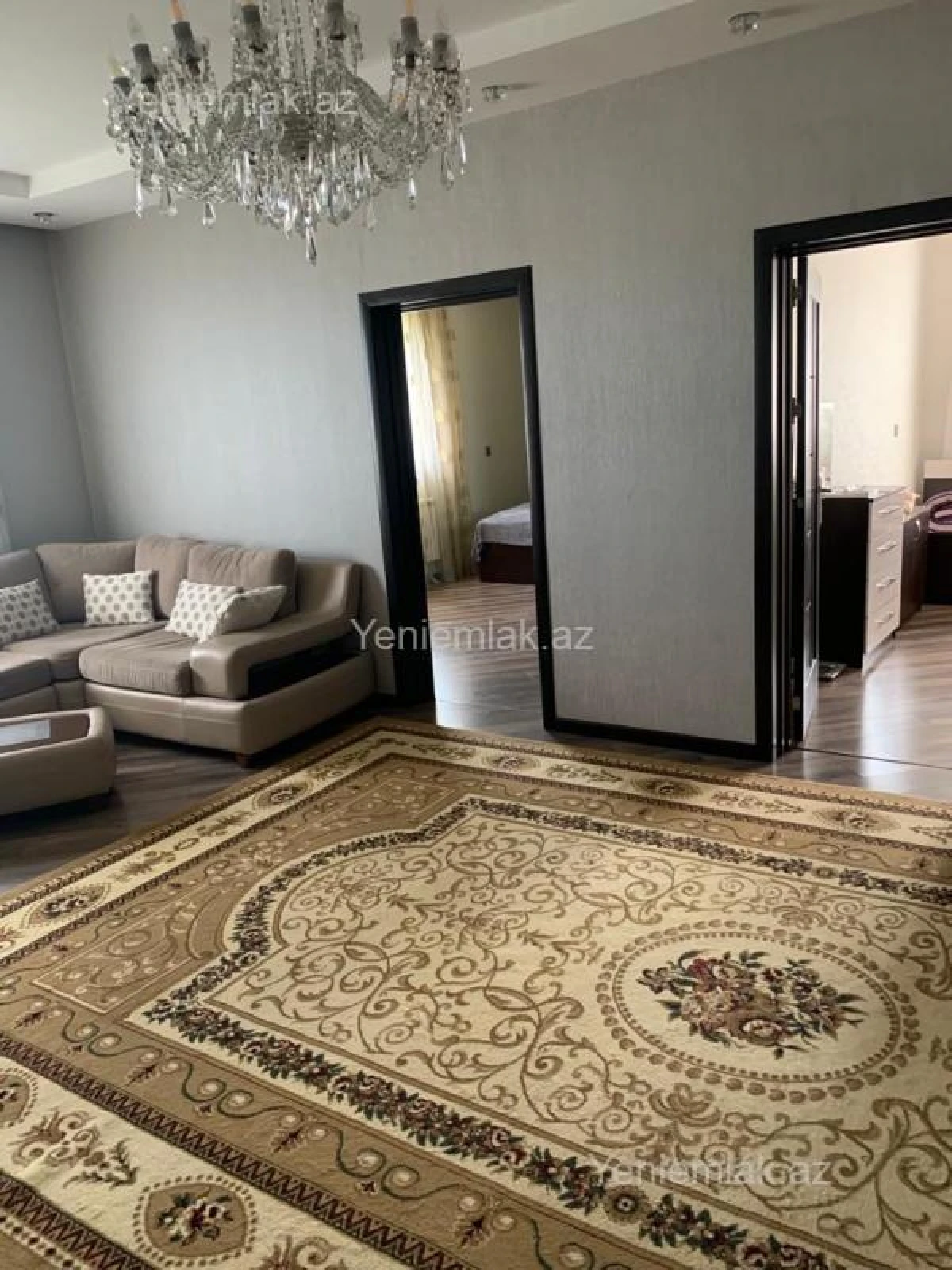 Satılır 6 otaqlı həyət evi 100 m²