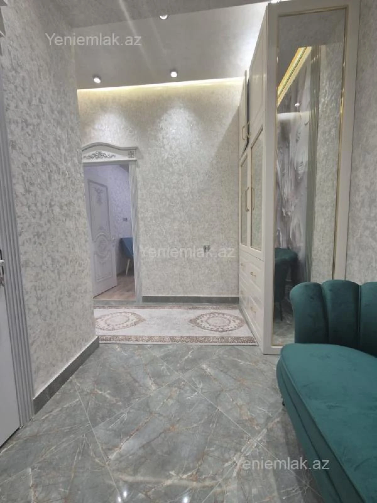 Satılır 3 otaqlı yeni tikili 86 m²