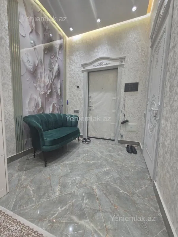 Satılır 3 otaqlı yeni tikili 86 m²