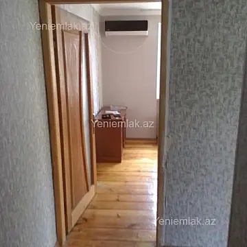 Satılır 2 otaqlı köhnə tikili 50 m²