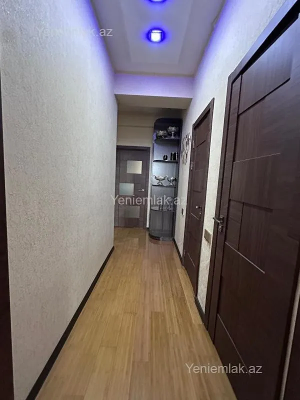 Satılır 3 otaqlı yeni tikili 86 m²