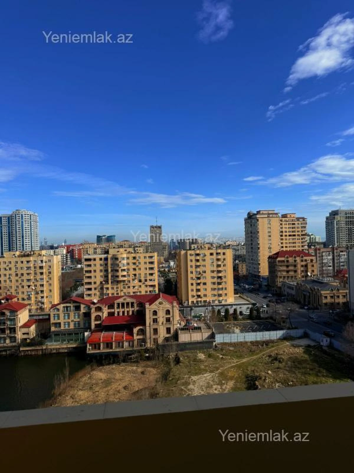 Satılır 3 otaqlı yeni tikili 120 m²