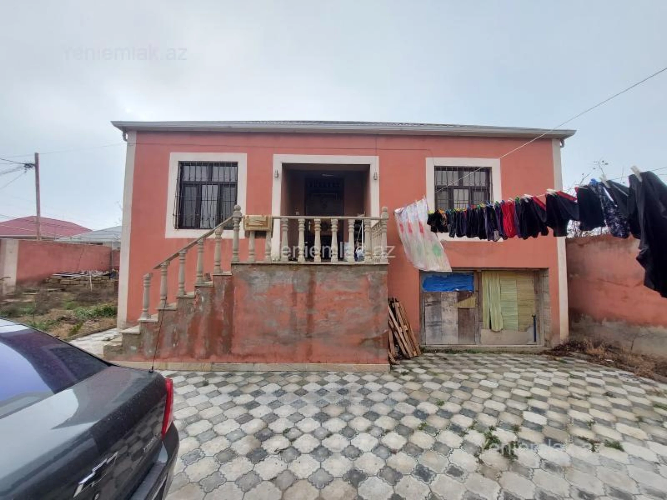 Satılır 4 otaqlı həyət evi 124 m²