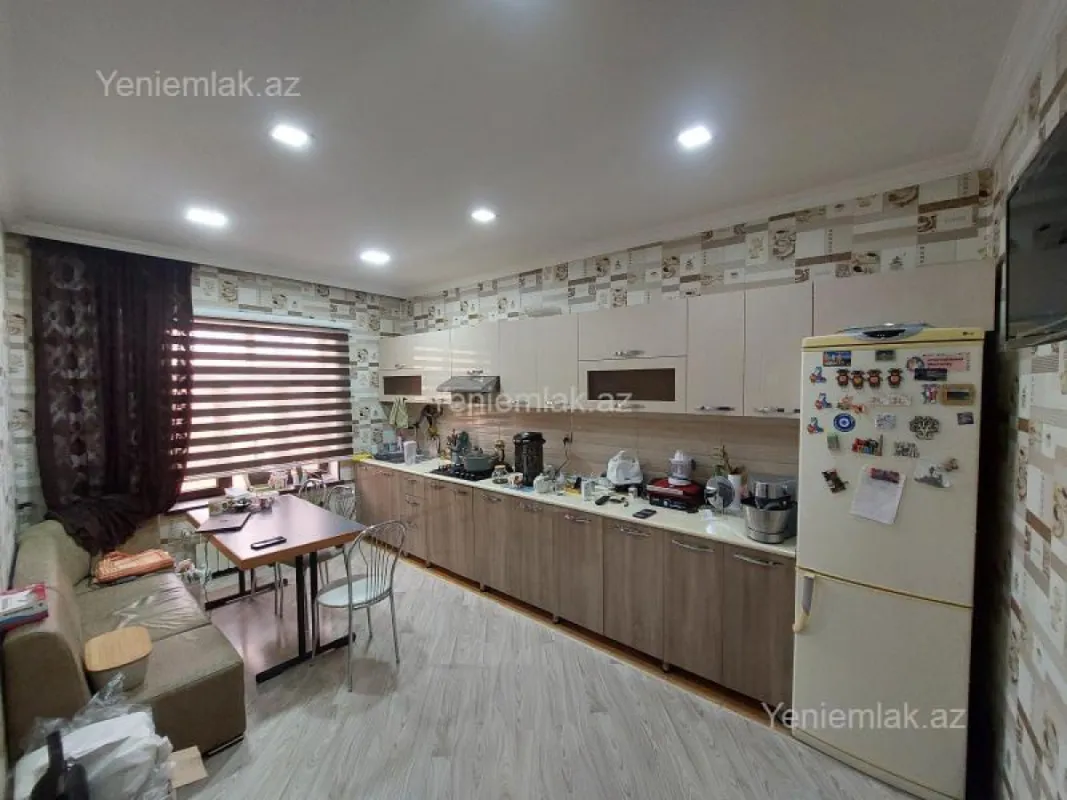 Satılır 4 otaqlı həyət evi 124 m²