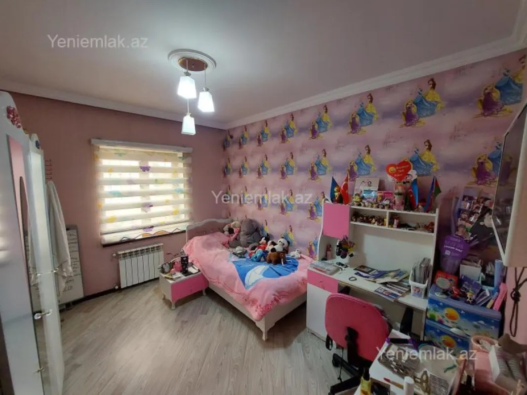 Satılır 4 otaqlı həyət evi 124 m²