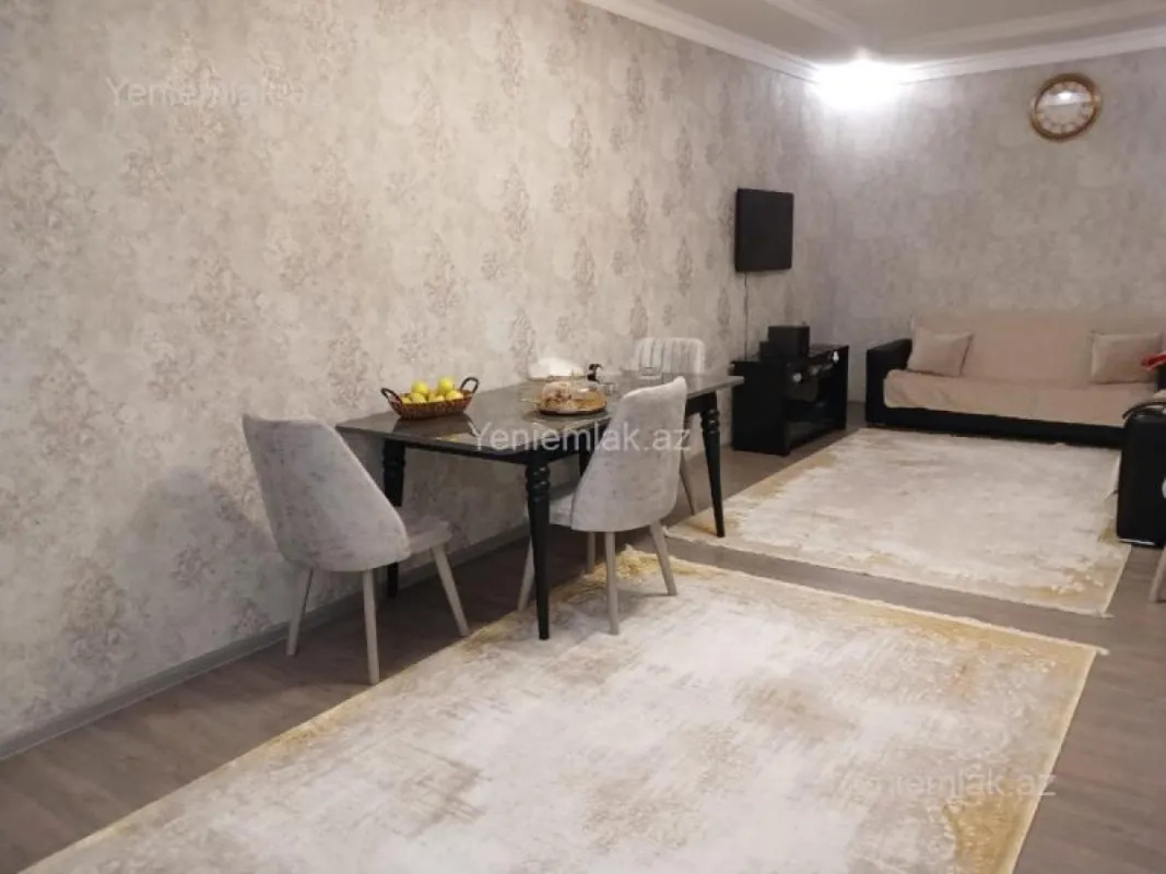 Satılır 4 otaqlı həyət evi 100 m²