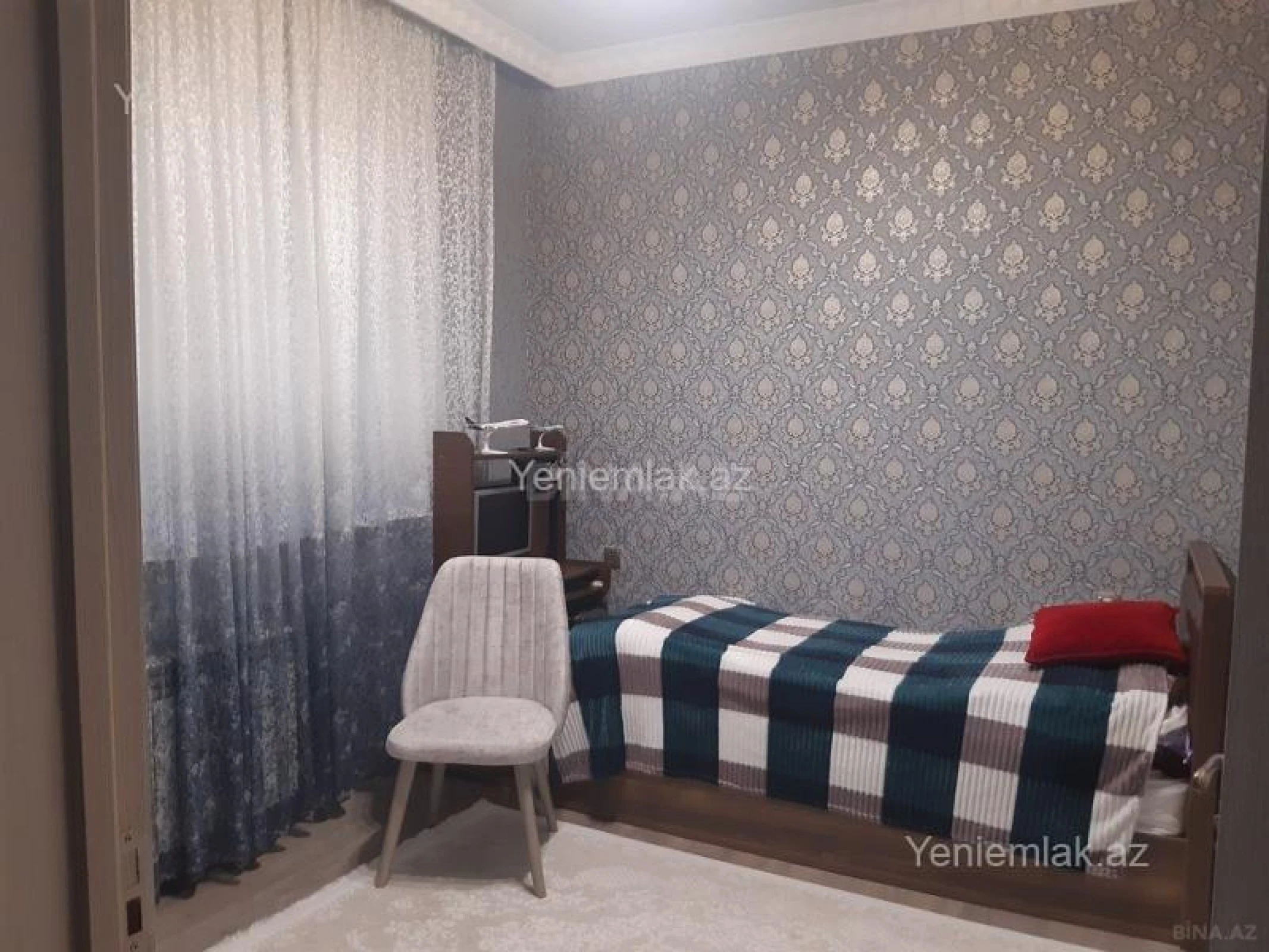 Satılır 4 otaqlı həyət evi 100 m²