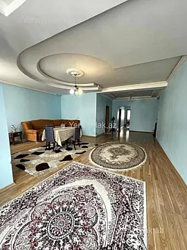 Satılır 3 otaqlı yeni tikili 132 m²