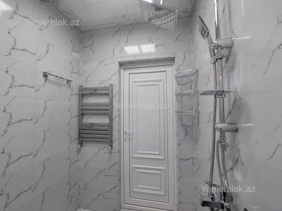 Satılır 2 otaqlı yeni tikili 68.5 m²