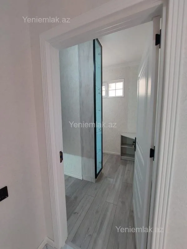 Satılır 2 otaqlı yeni tikili 68.5 m²