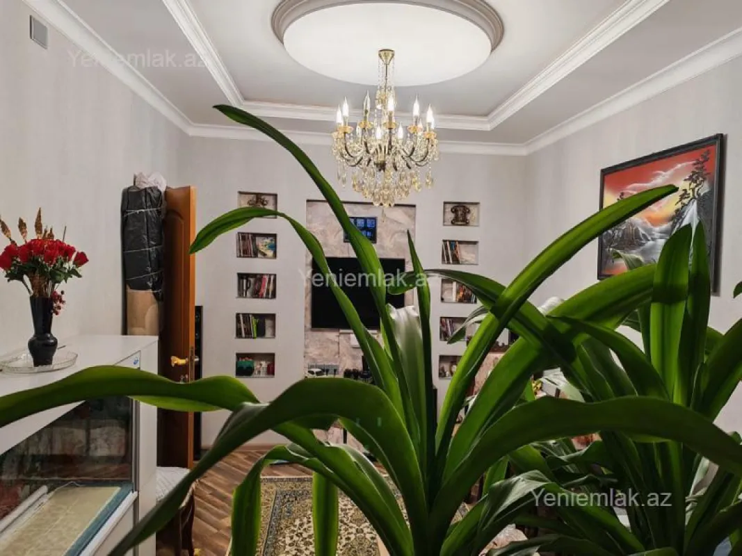 Satılır 3 otaqlı köhnə tikili 68 m²