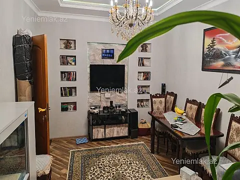 Satılır 3 otaqlı köhnə tikili 68 m²