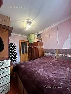 Satılır 2 otaqlı köhnə tikili 56 m²