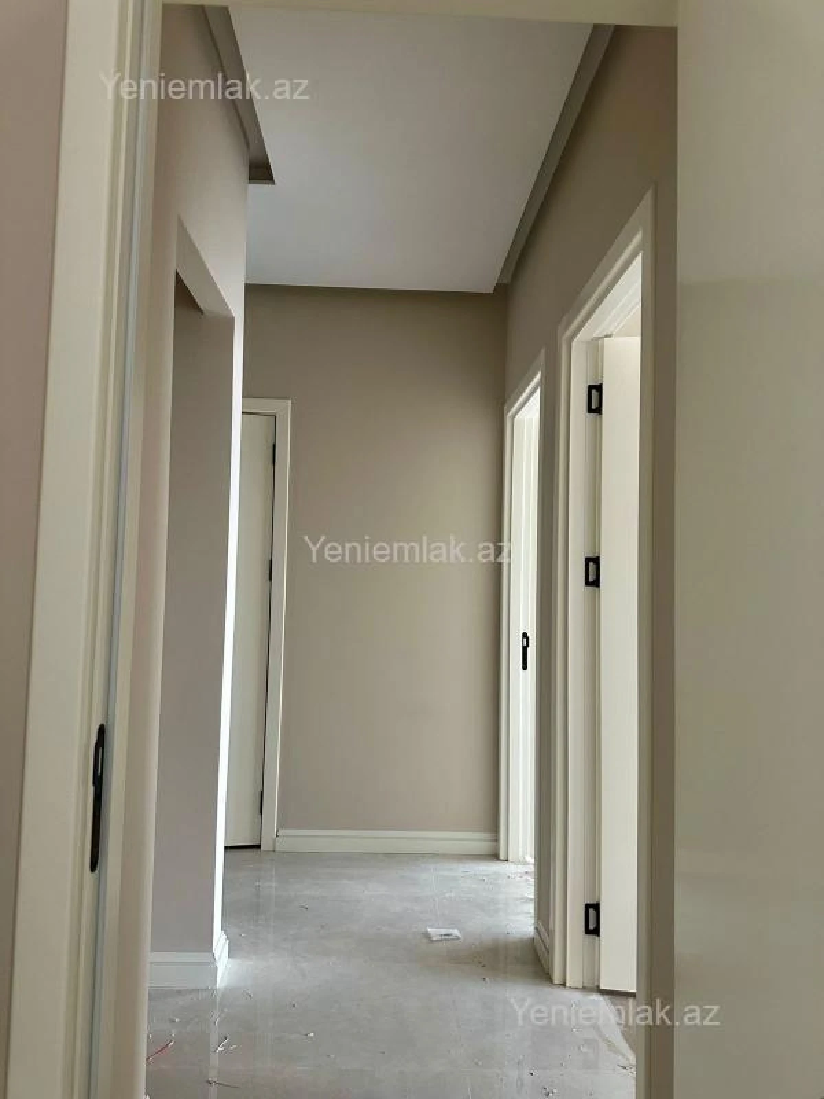 Satılır 4 otaqlı yeni tikili 130 m²