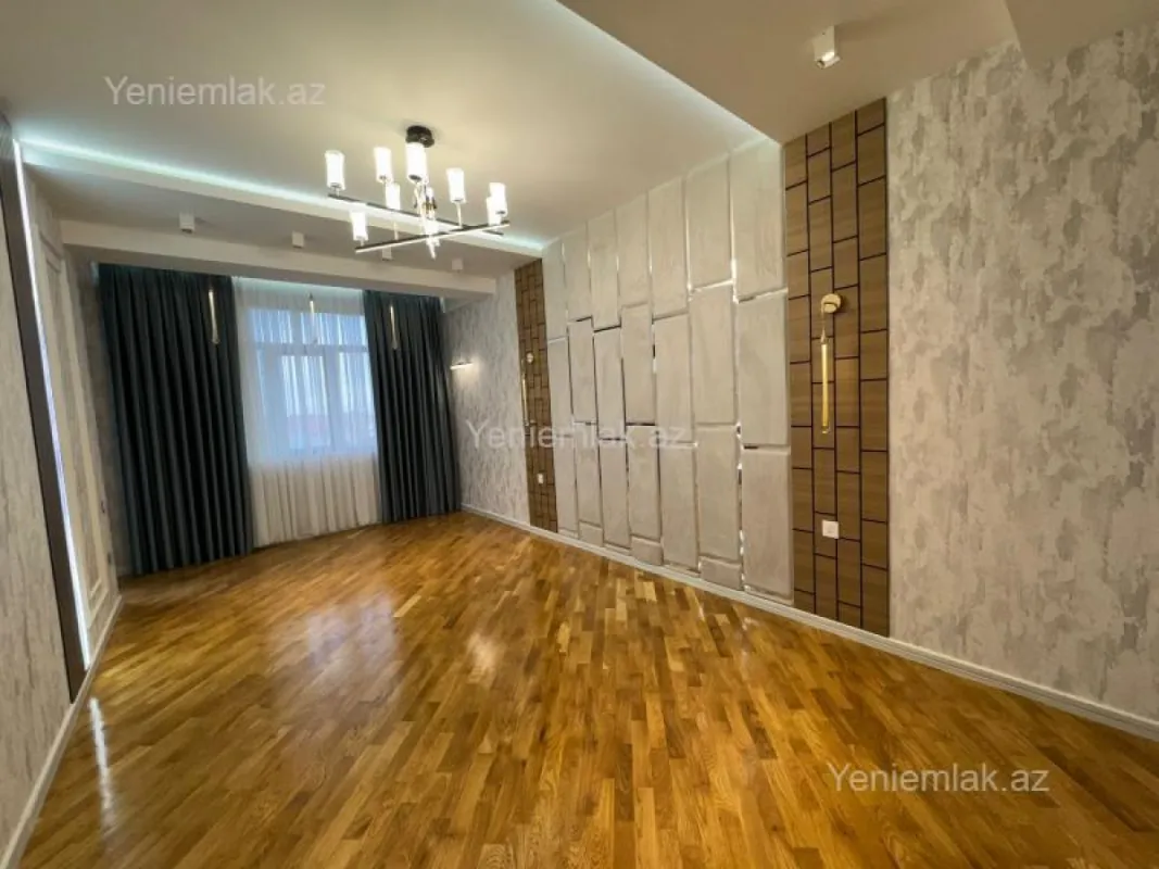Satılır 3 otaqlı yeni tikili 120 m²