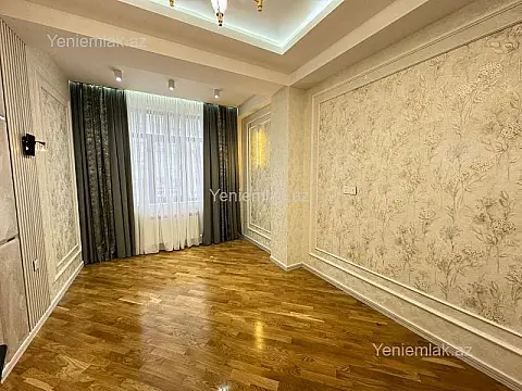Satılır 3 otaqlı yeni tikili 120 m²