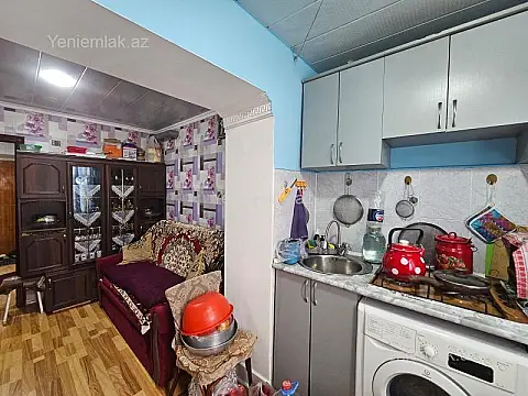 Satılır 2 otaqlı köhnə tikili 50 m²