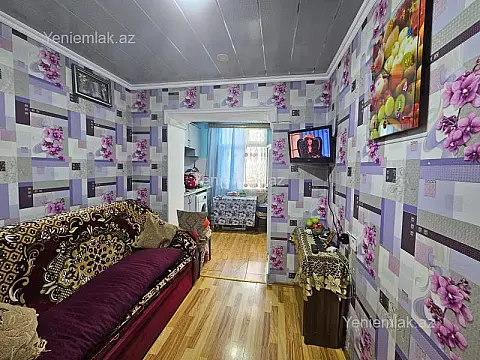 Satılır 2 otaqlı köhnə tikili 50 m²