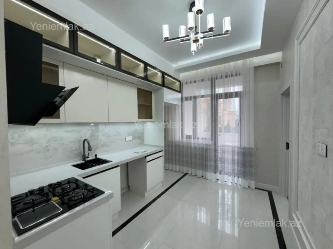 Satılır 3 otaqlı yeni tikili 87 m²