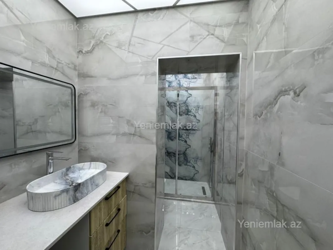 Satılır 3 otaqlı yeni tikili 87 m²