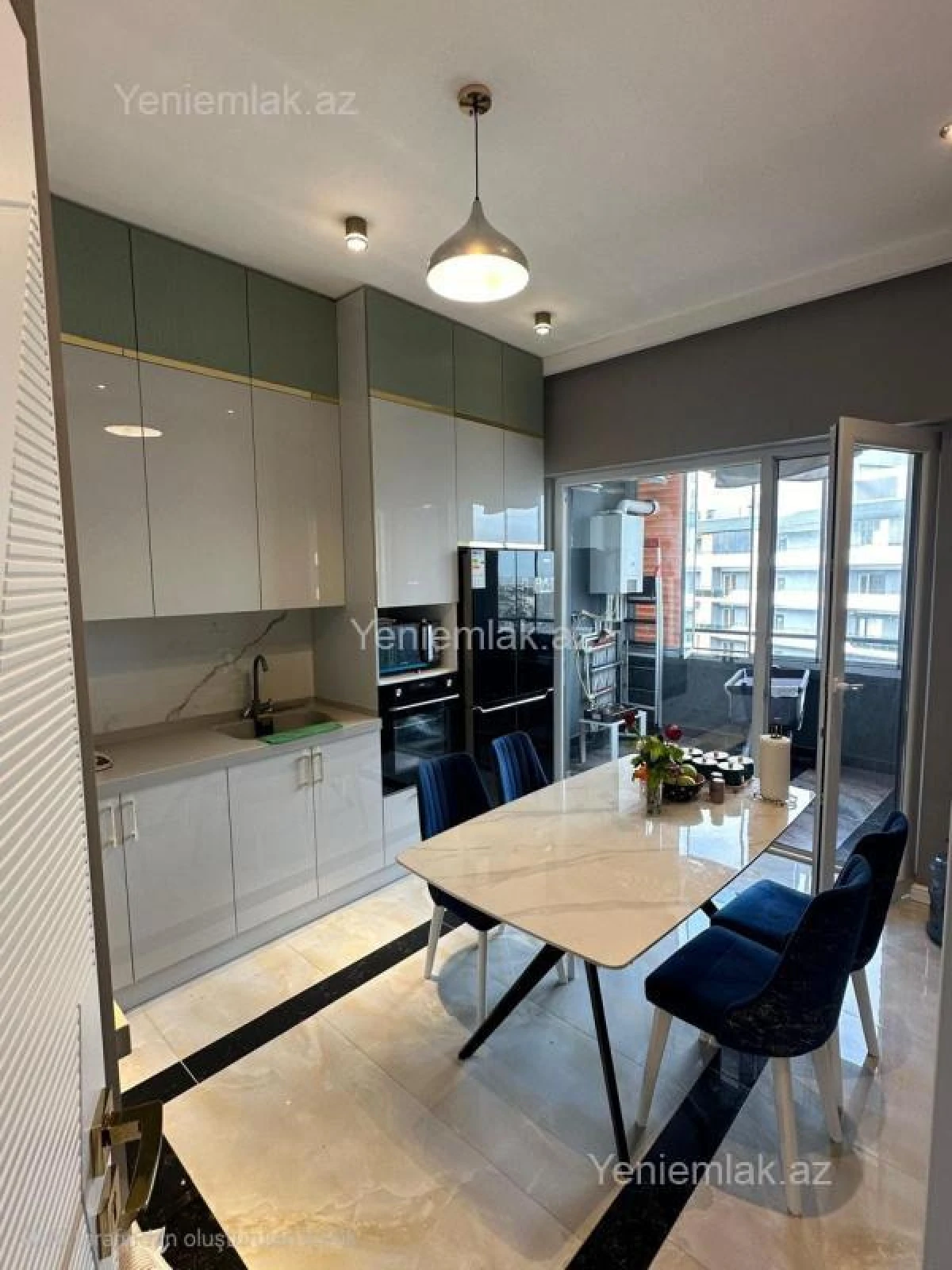Satılır 4 otaqlı yeni tikili 113 m²