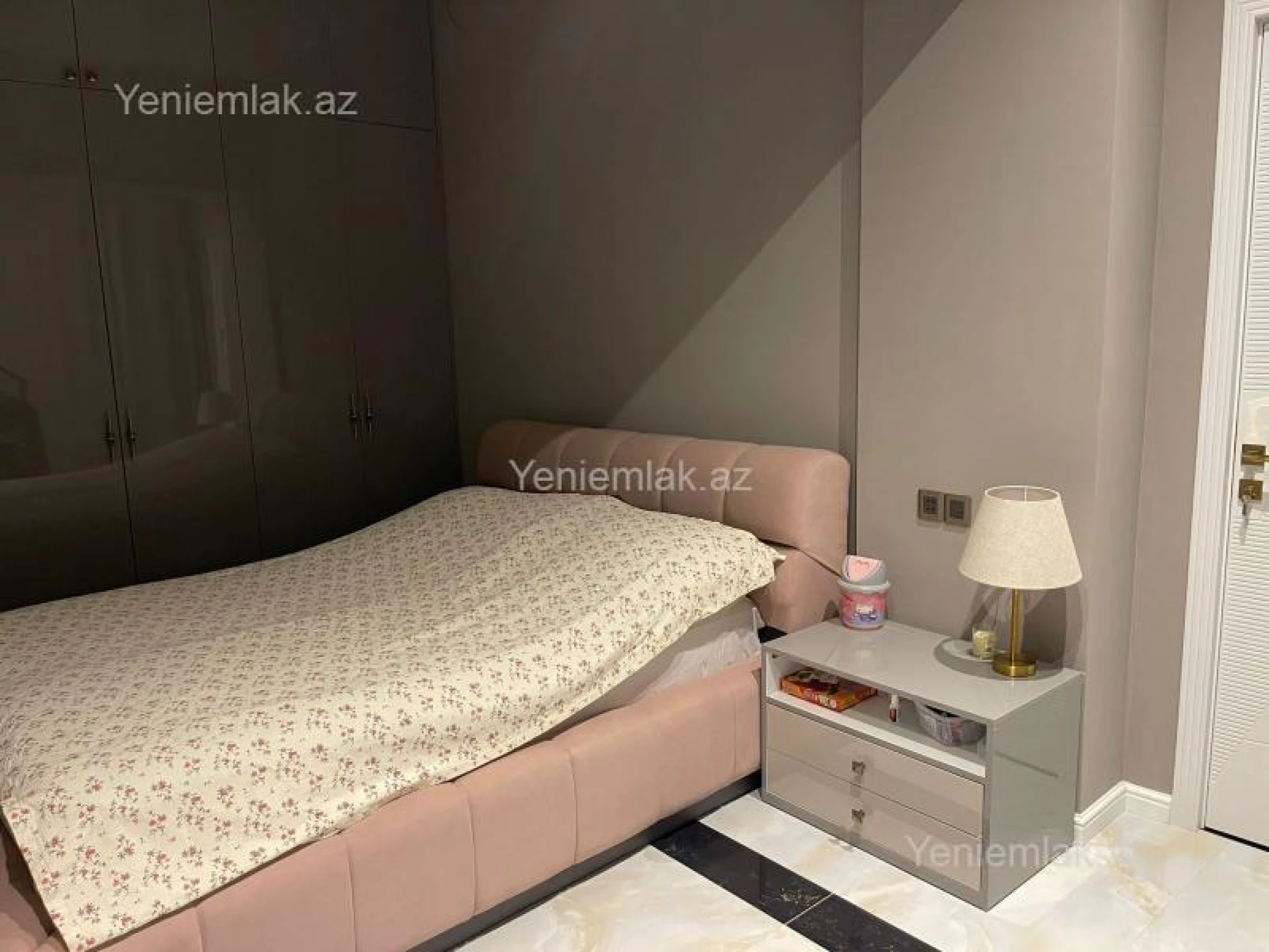 Satılır 4 otaqlı yeni tikili 113 m²