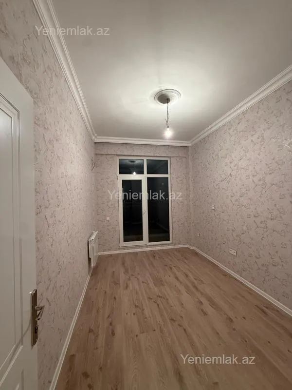 Satılır 14 otaqlı yeni tikili 80 m²