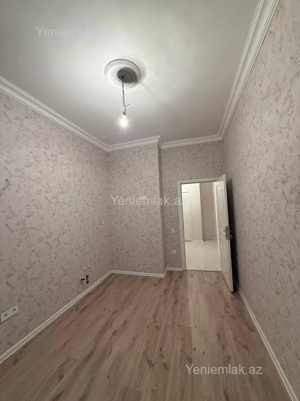 Satılır 14 otaqlı yeni tikili 80 m²