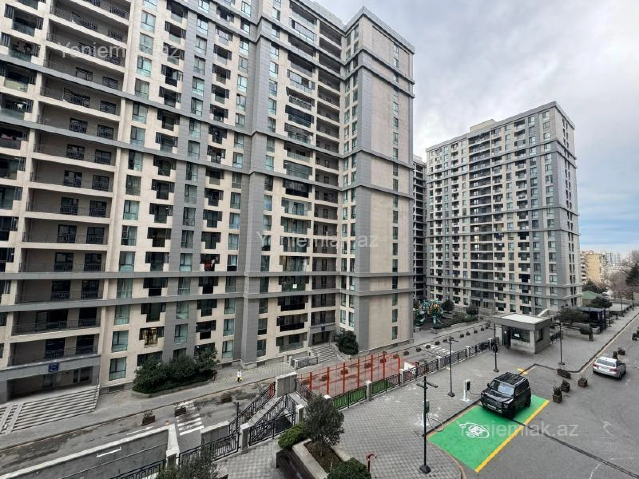 Satılır 2 otaqlı yeni tikili 88 m²