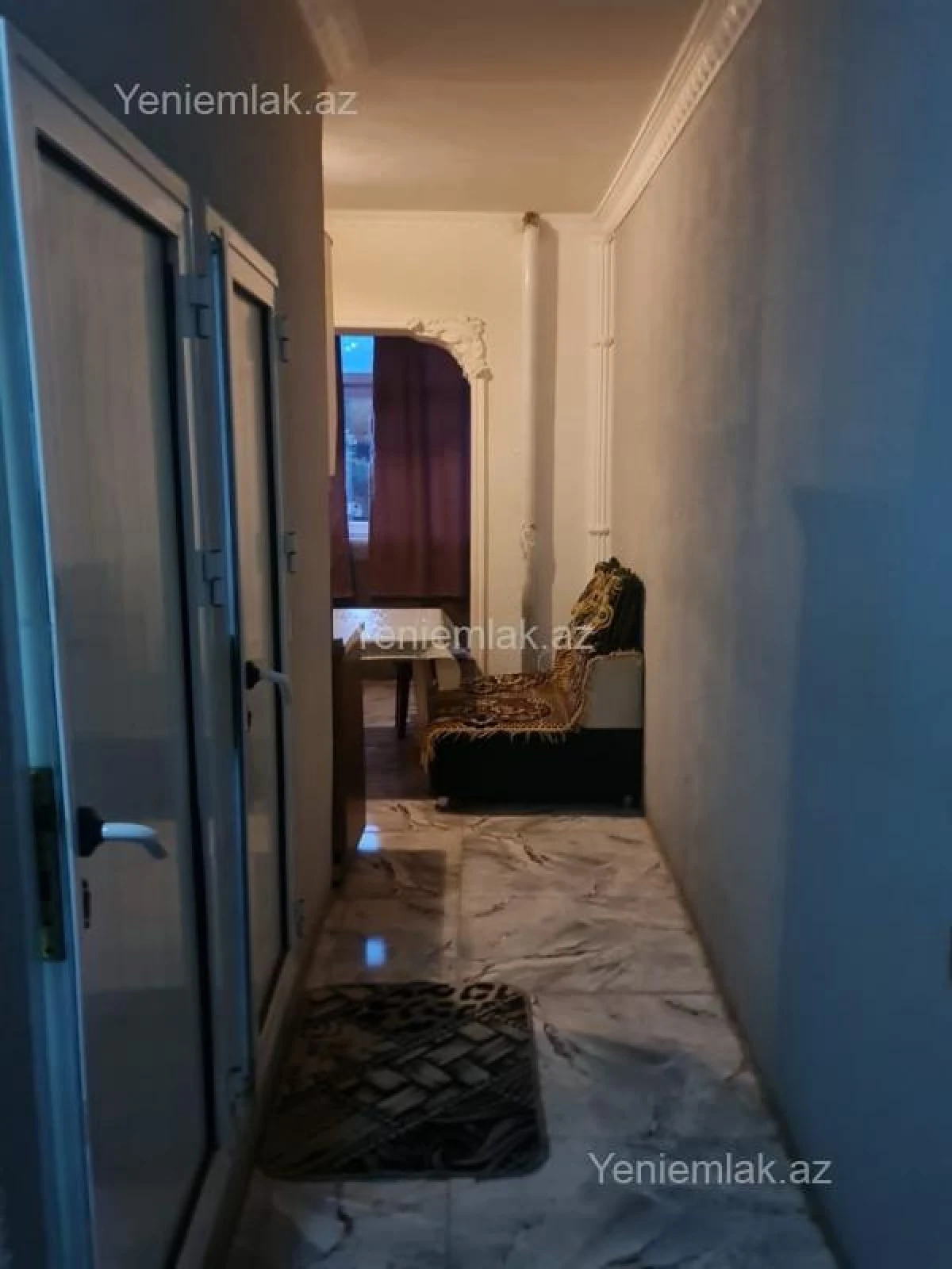 Satılır 4 otaqlı köhnə tikili 100 m²