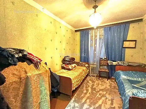 Satılır 2 otaqlı köhnə tikili 60 m²