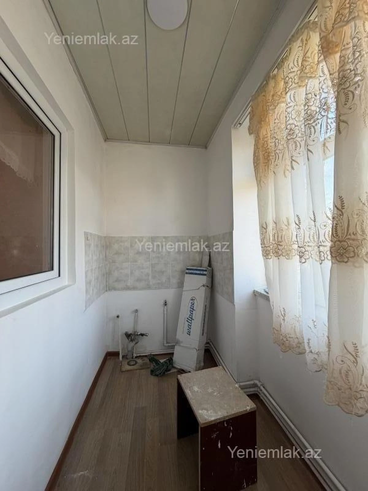 Satılır 1 otaqlı köhnə tikili 40 m²