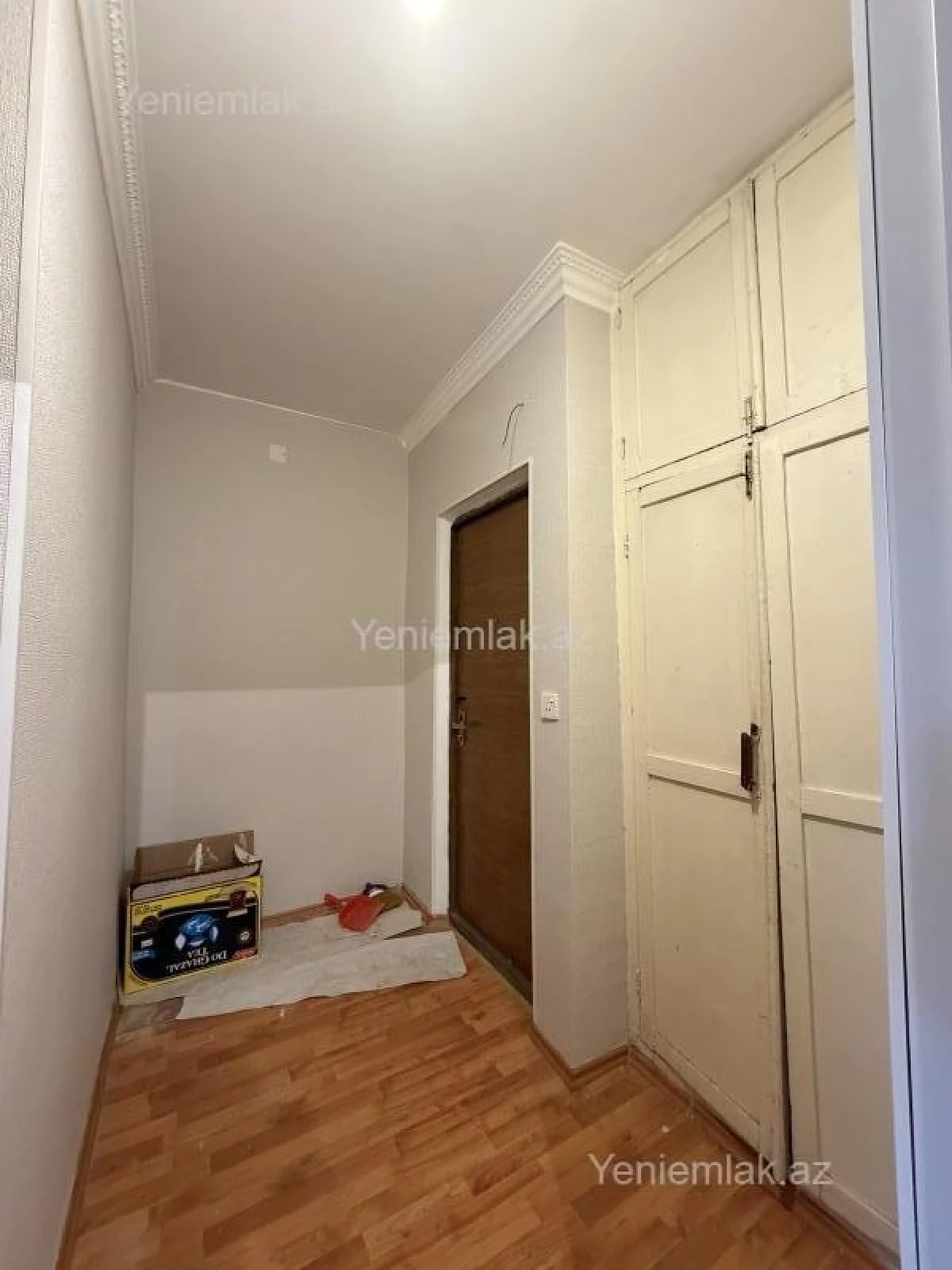 Satılır 1 otaqlı köhnə tikili 40 m²