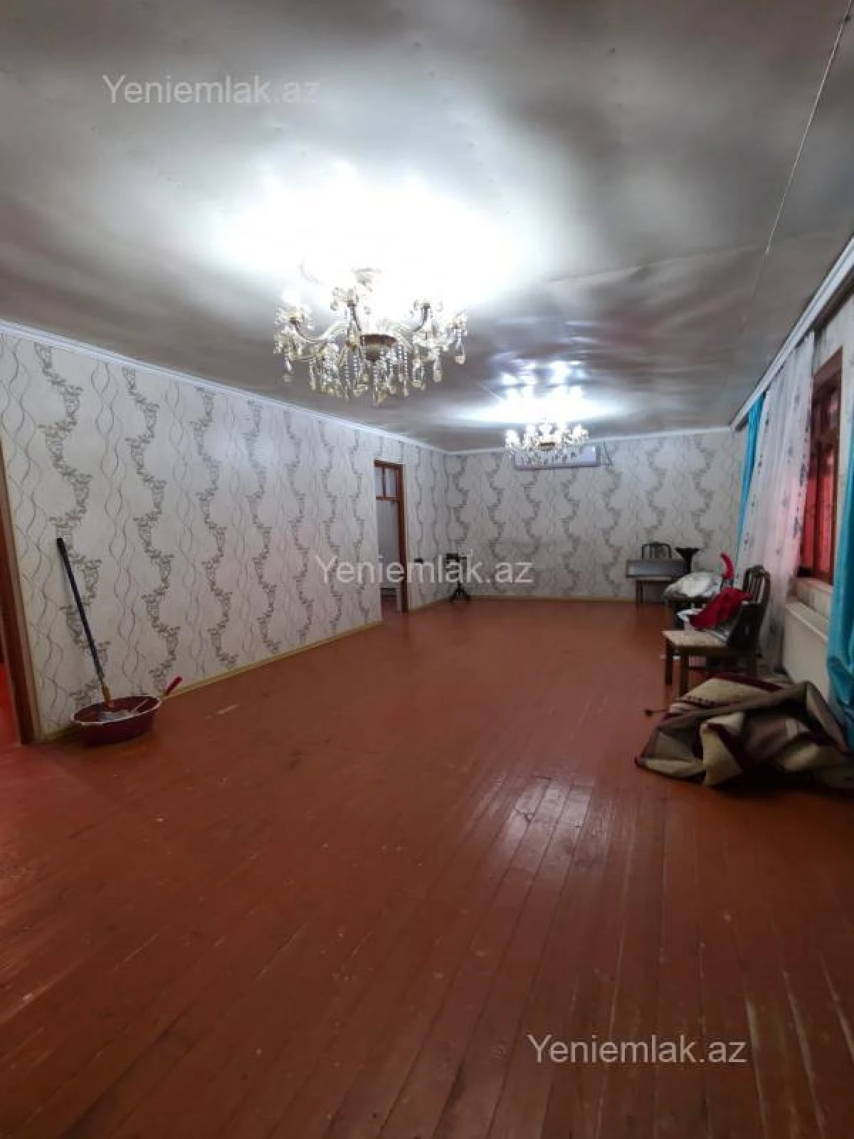 Satılır 5 otaqlı həyət evi 140 m²