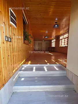 Satılır 5 otaqlı həyət evi 140 m²