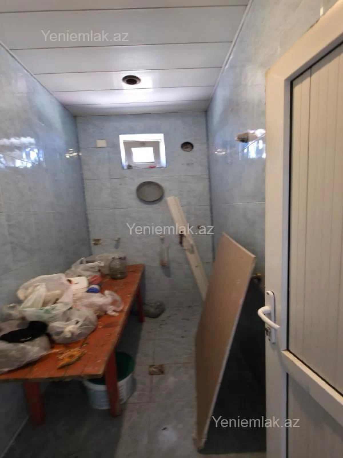 Satılır 5 otaqlı həyət evi 140 m²