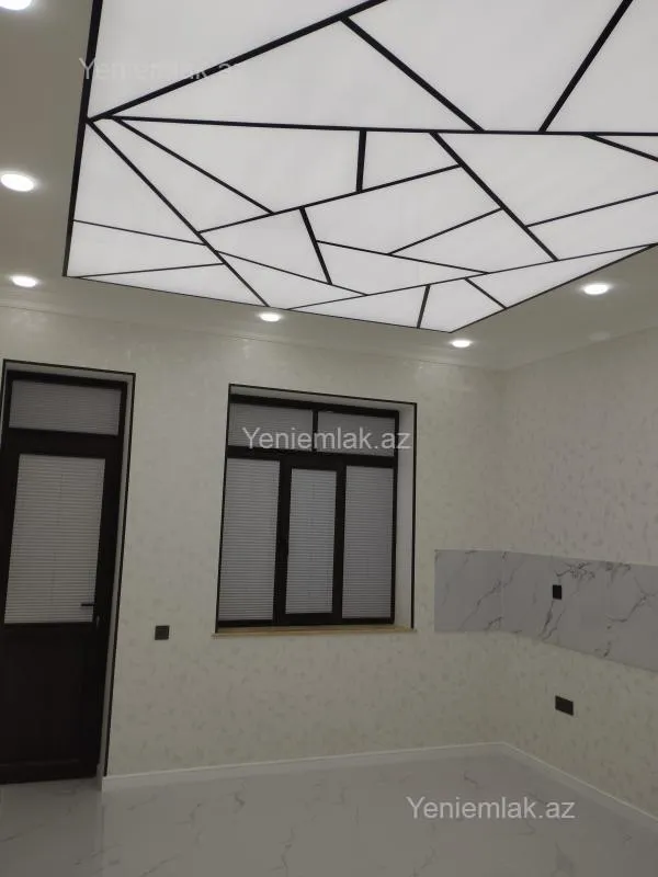 Satılır 6 otaqlı həyət evi 330 m²