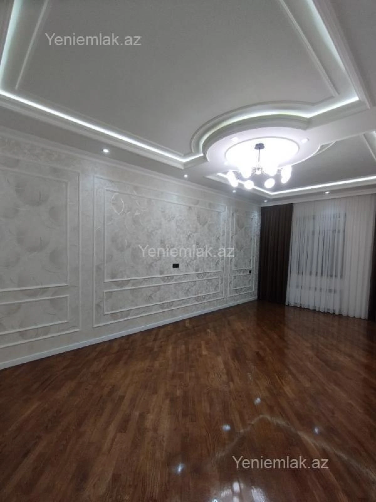 Satılır 6 otaqlı həyət evi 330 m²