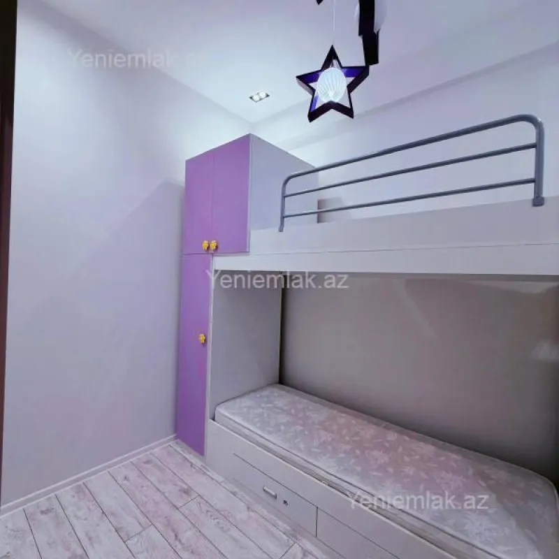 Satılır 3 otaqlı yeni tikili 73 m²