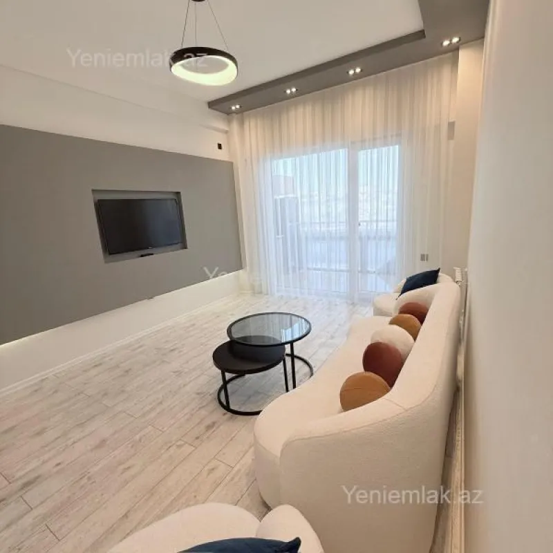 Satılır 3 otaqlı yeni tikili 73 m²