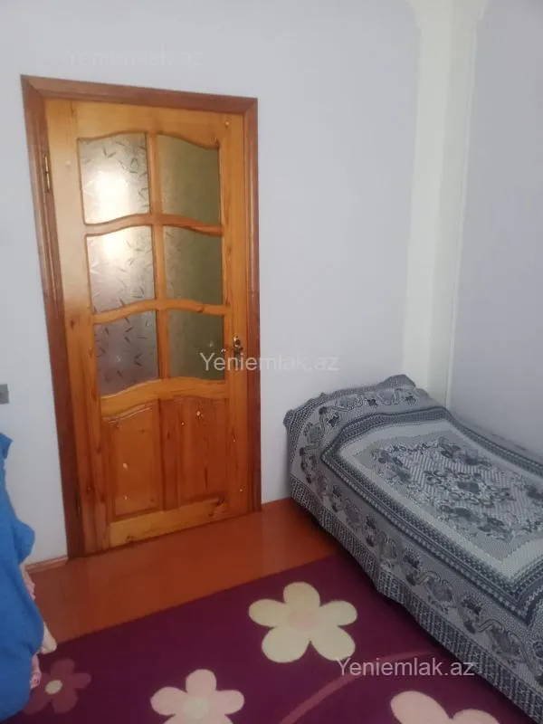 Satılır 3 otaqlı köhnə tikili 68 m²